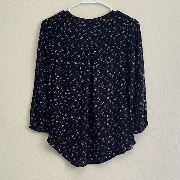 Hinge (Nordstrom) Peasant 3/4 Sleeve Blouse, Size XS, Navy Night Shrooms - Picture 3 of 4